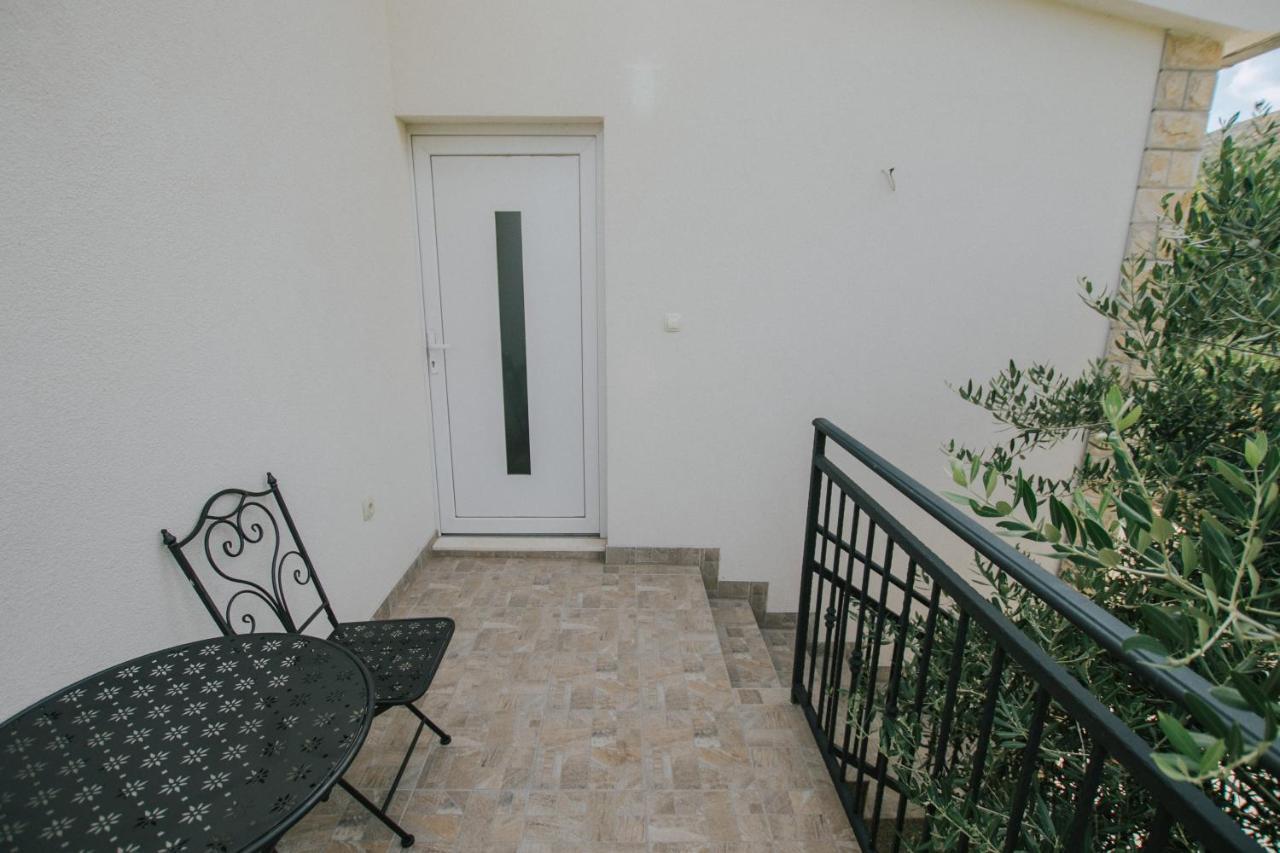 Tomislav Trogir Exterior foto