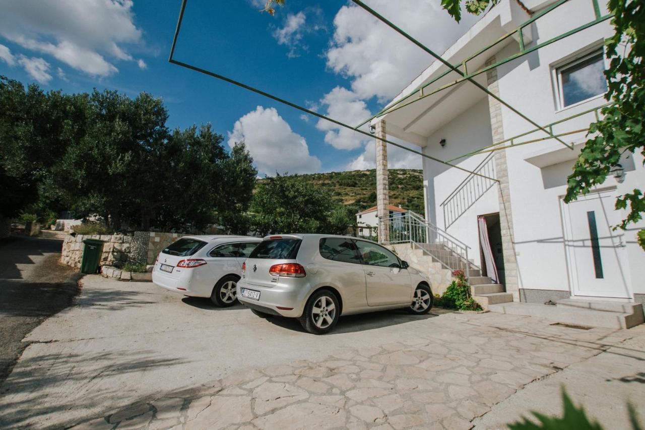 Tomislav Trogir Exterior foto