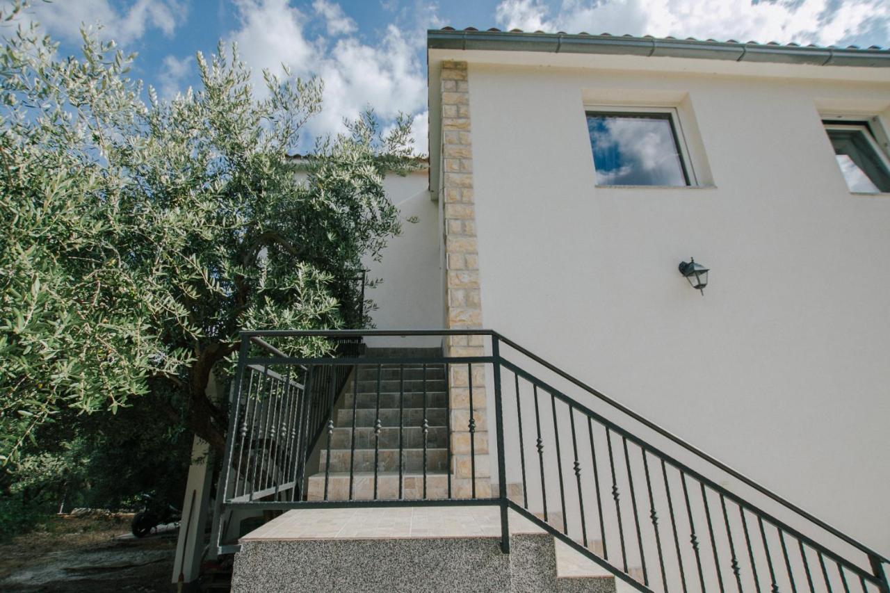 Tomislav Trogir Exterior foto